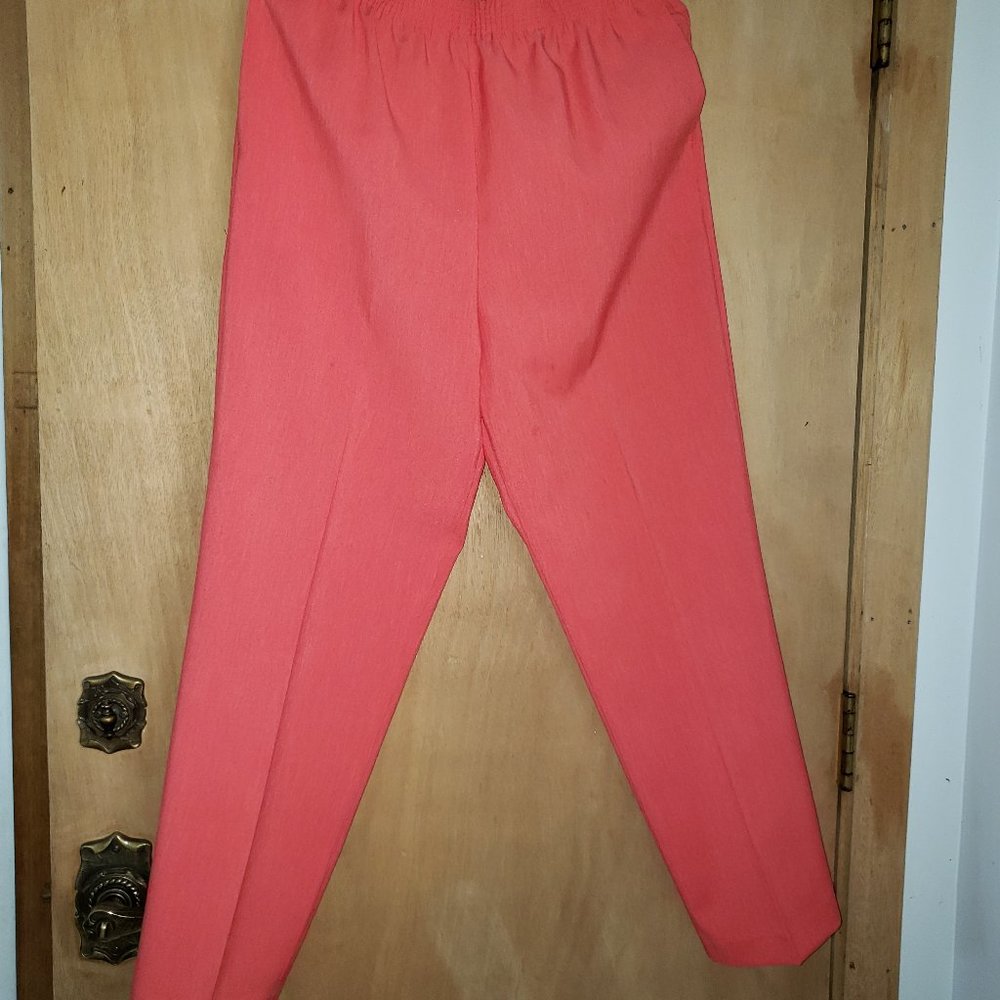 Alia Womens Coral Pink Slacks Pull on Elastic Waist Pocket 10  100% Polyester